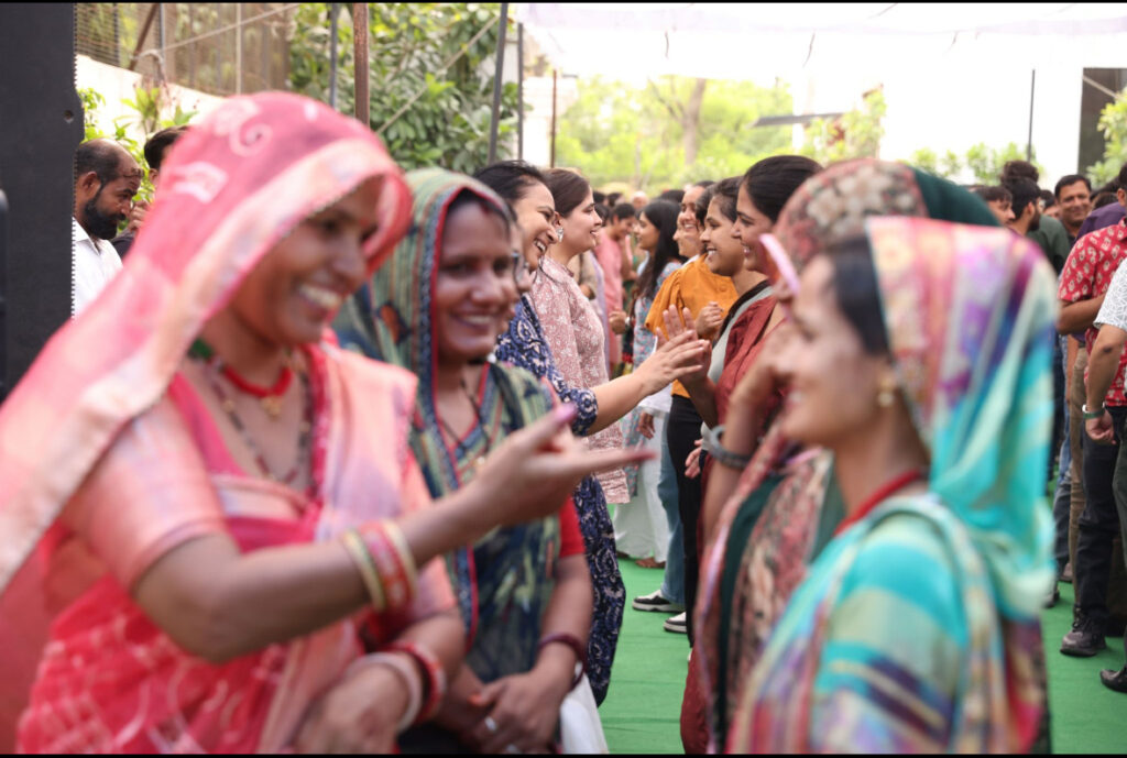 Jaipur Rugs Artisans